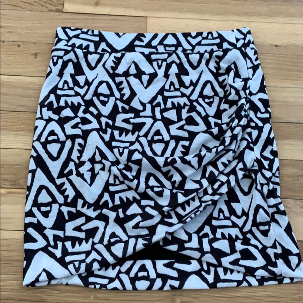 Size S tribal mini skirt